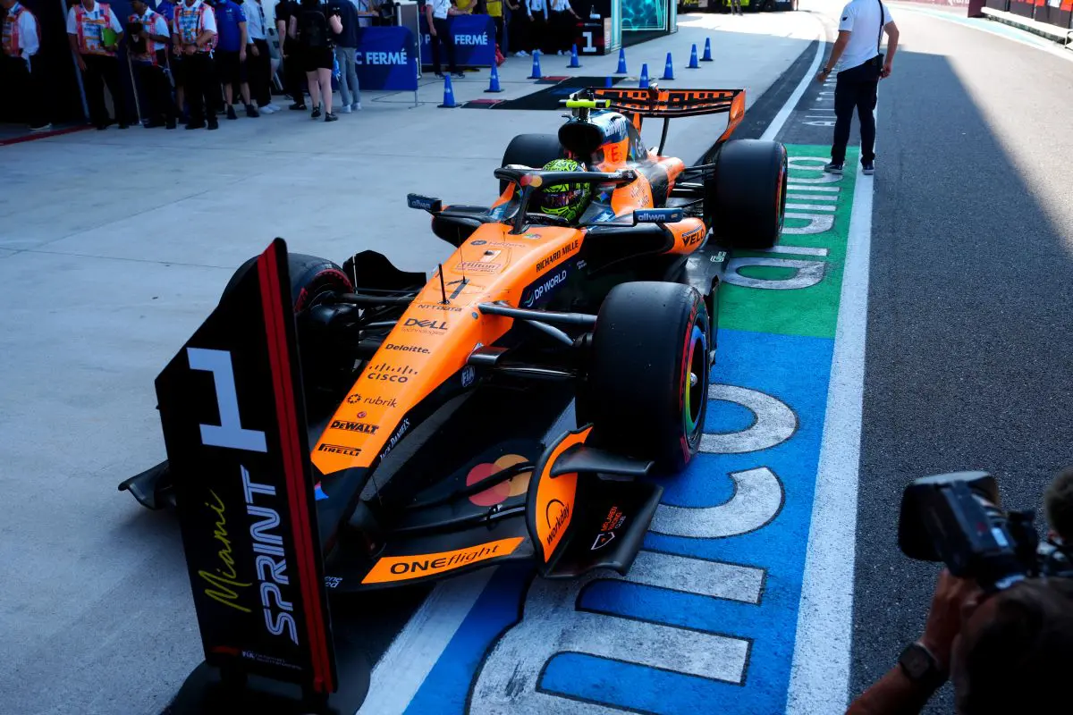 Norris in pole nella sprint di Miami davanti ad Antonelli, 4° Leclerc - 