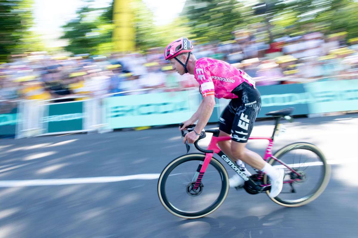 Valgren conquista la tappa di Andalo, Vingegaard resta leader del Giro - 