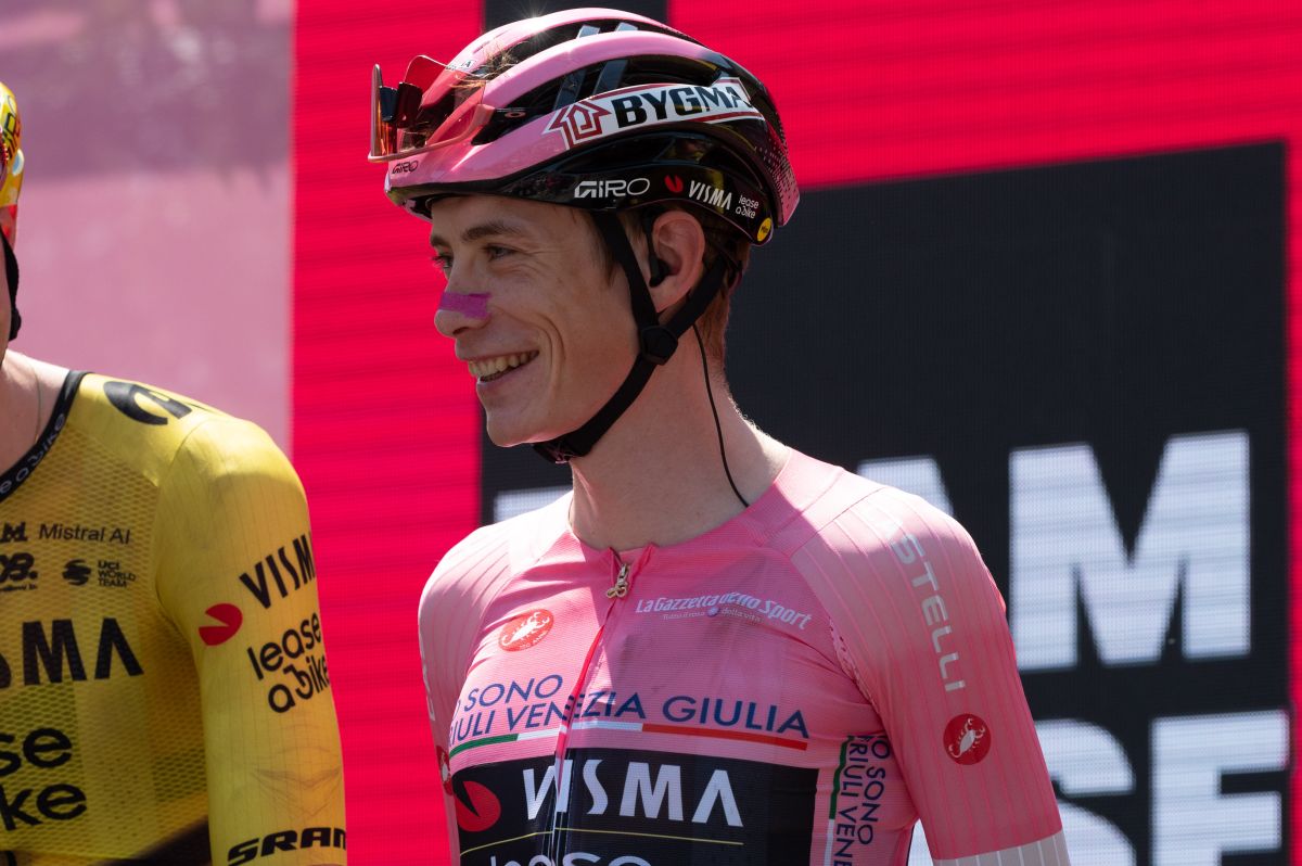 Vingegaard trionfa al Giro d’Italia 2026, Milan vince l’ultima tappa a Roma - 
