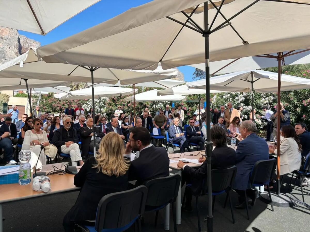 La commissione Antimafia si riunisce a Sferracavallo, Cracolici “Frange Cosa Nostra lanciano sfida allo Stato”. Schifani “Pronti a rifinanziare fondo antiracket” - 