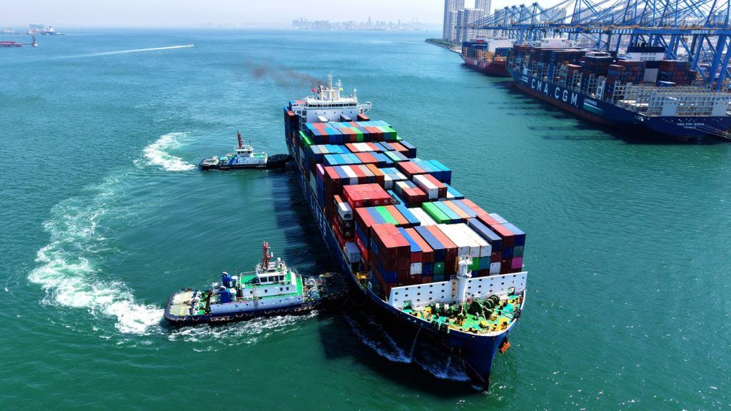 Cina, commercio estero in crescita ad aprile, +14,2% rispetto a un anno fa - 