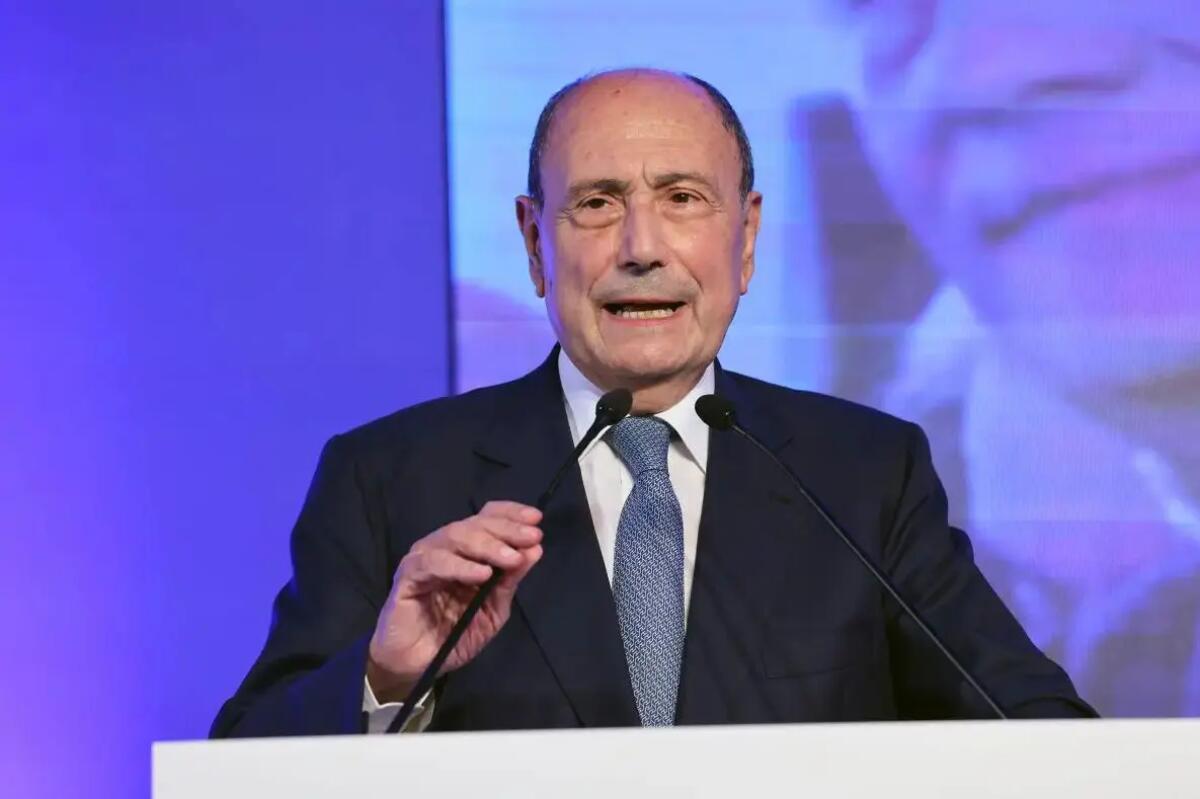 Orfani di vittime di femminicidio, al via iter per prima assunzione alla Regione. Schifani “Legge fortemente voluta dal mio governo” - 