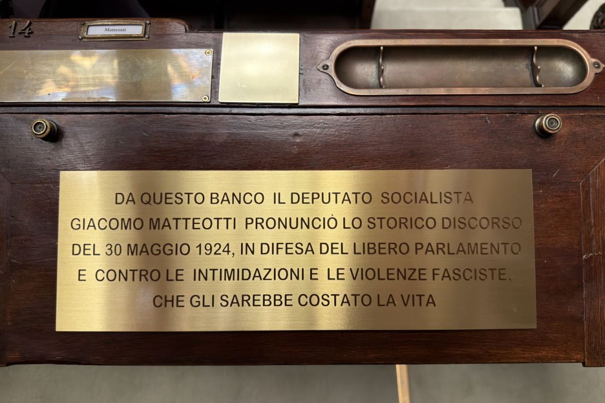 Camera, una targa sullo scranno di Matteotti. Fontana “Omaggio alla sua memoria” - 
