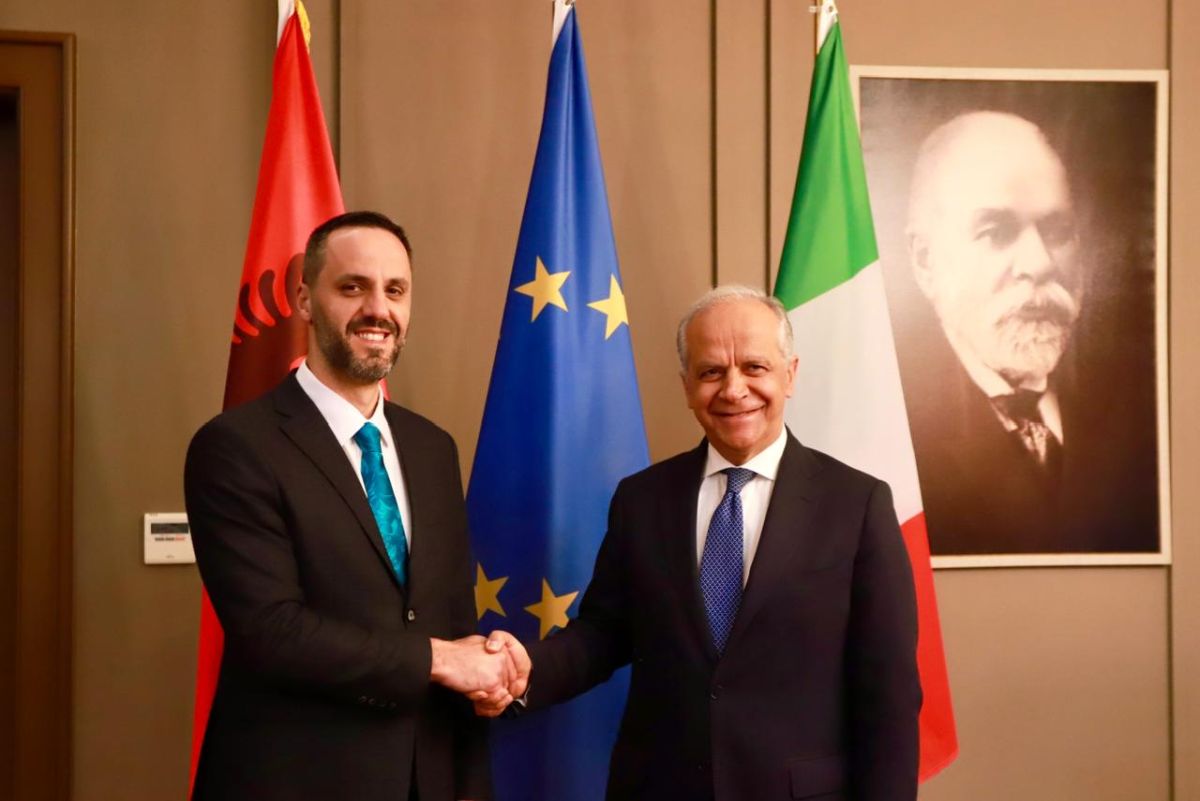 Piantedosi a Tirana incontra l’omologo albanese “Ottima collaborazione” - 