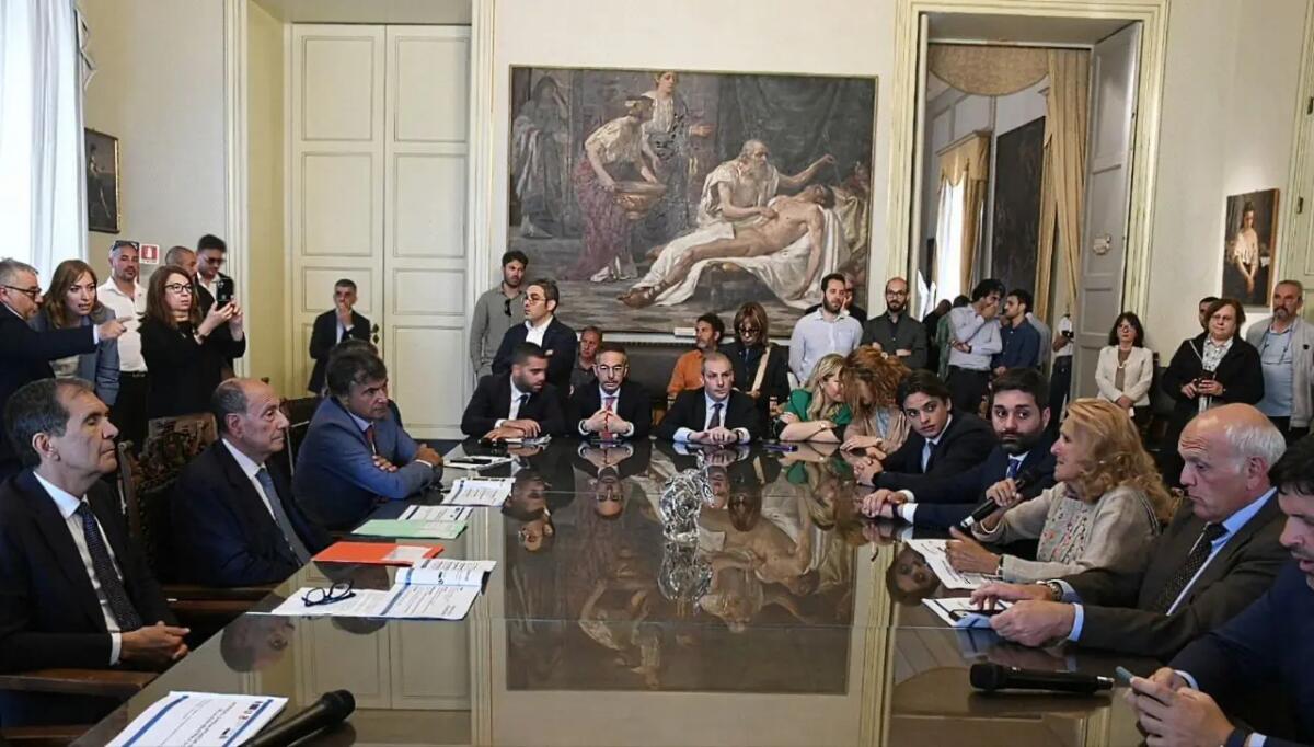 Catania, al via gli interventi nella zona industriale finanziati dalla Regione. Schifani: “Risultato concreto” - 