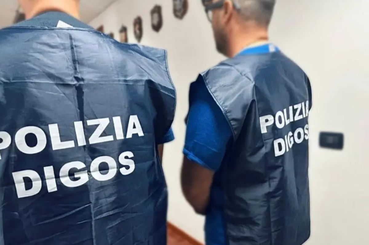 Siena, denunciati 13 minorenni per propaganda di idee fondate sull’odio razziale - 