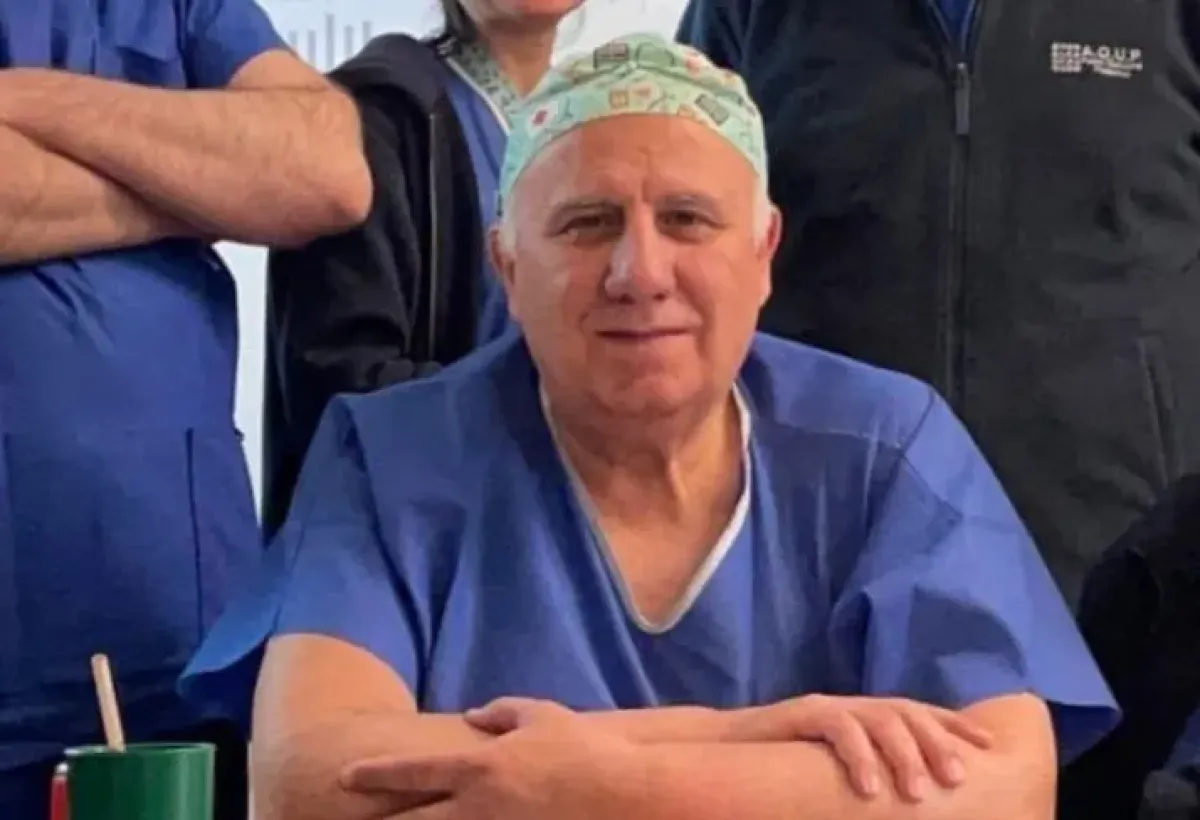 "Un medico angelo che ha salvato migliaia di vite", consiglio assegna cittadinanza onoraria a Di Martino - Il medico Giuseppe Di Martino