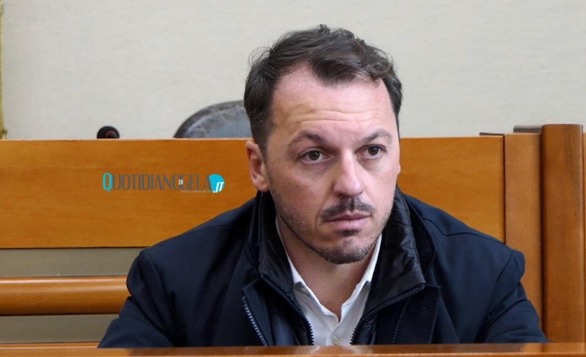 Giudice, "da opposizione e centrodestra ci aspettiamo risposte su sanità e porto e non assenze" - Il consigliere civico Giovanni Giudice