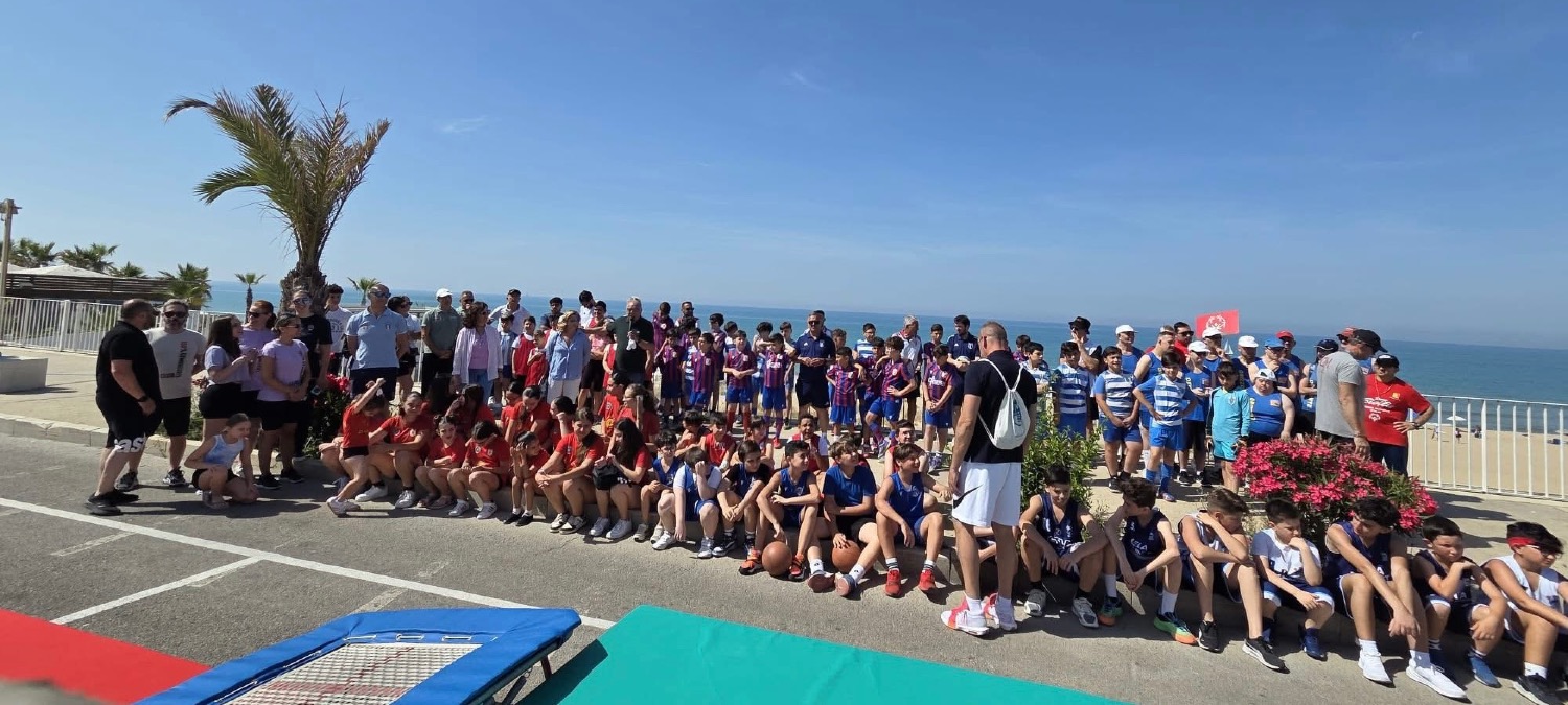 Gela celebra la Festa dello Sport: rotonda est invasa dai piccoli atleti - 