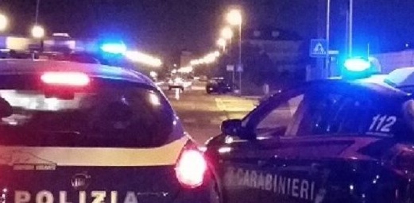 Potente ordigno trasportato in un'automobile, era nella disponibilità di un giovane operaio - 