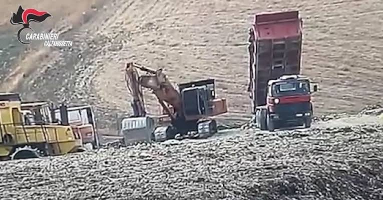 Inchiesta Timpazzo, indagati verso il riesame: manager e tecnici sono sottoposti a misure - Le atività a Timpazzo riprese dagli investigatori
