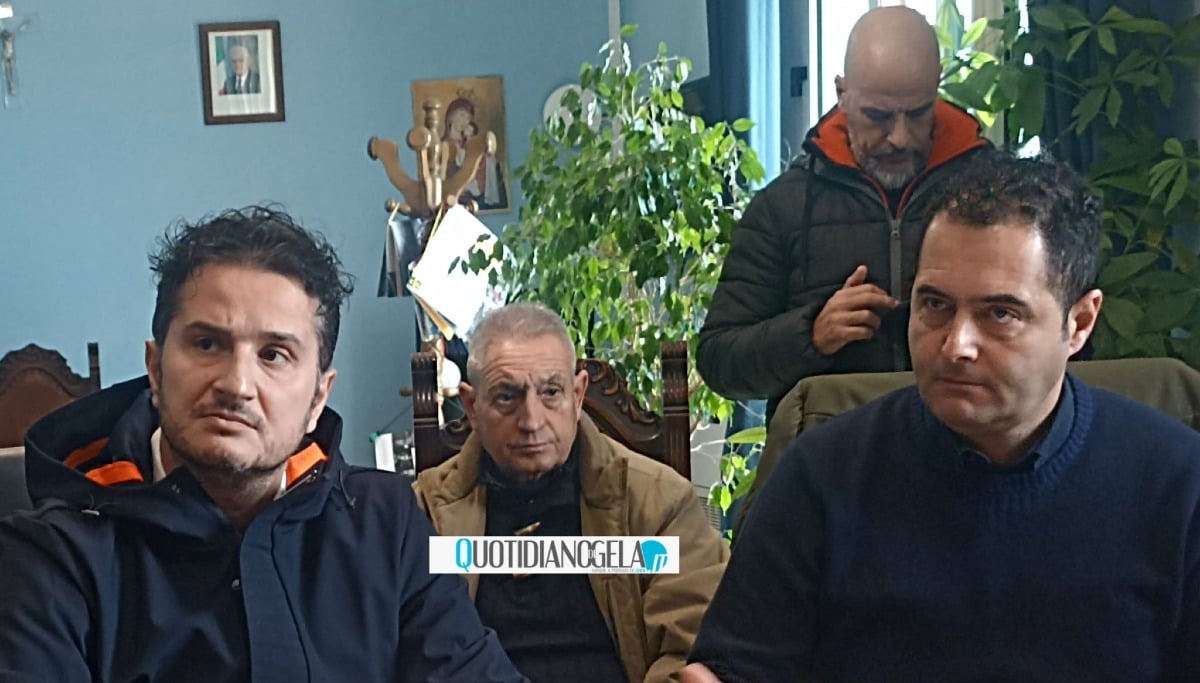 M5s "avvisa" FdI, Giorrannello: "Cavallo cerchi di avere risposte sul personale per i musei" - Giorrannello insieme al sindaco Terenziano Di Stefano 