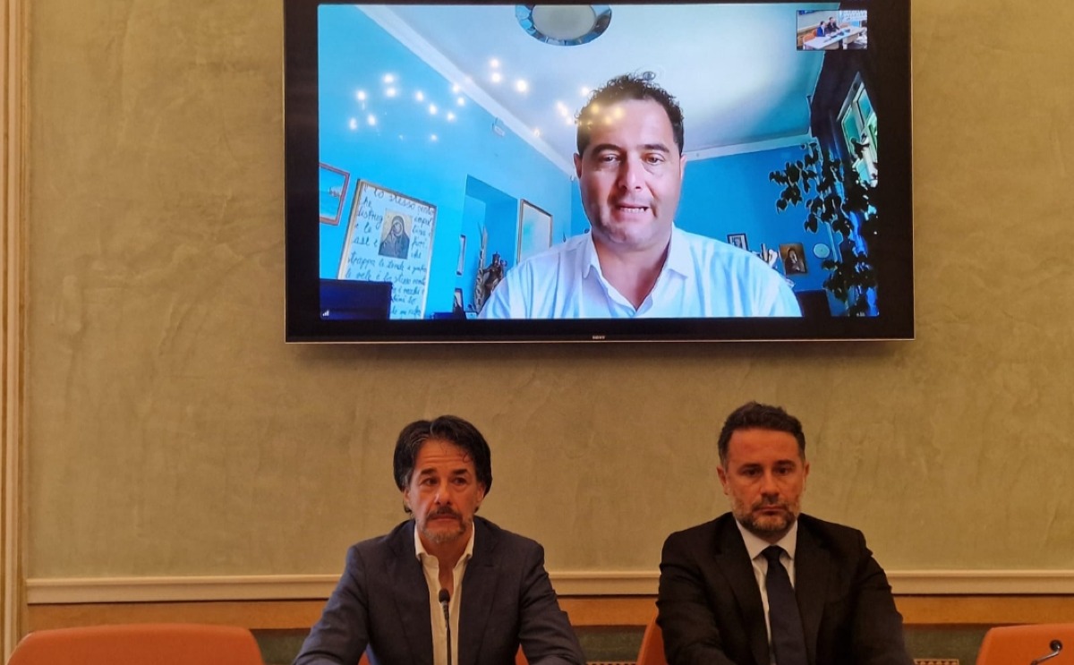 Caso Timpazzo, Di Stefano e i cinquestelle: "Governo regionale assente, Schifani venga nella discarica" - Il sindaco Terenziano Di Stefano intervenuto in videocollegamento 