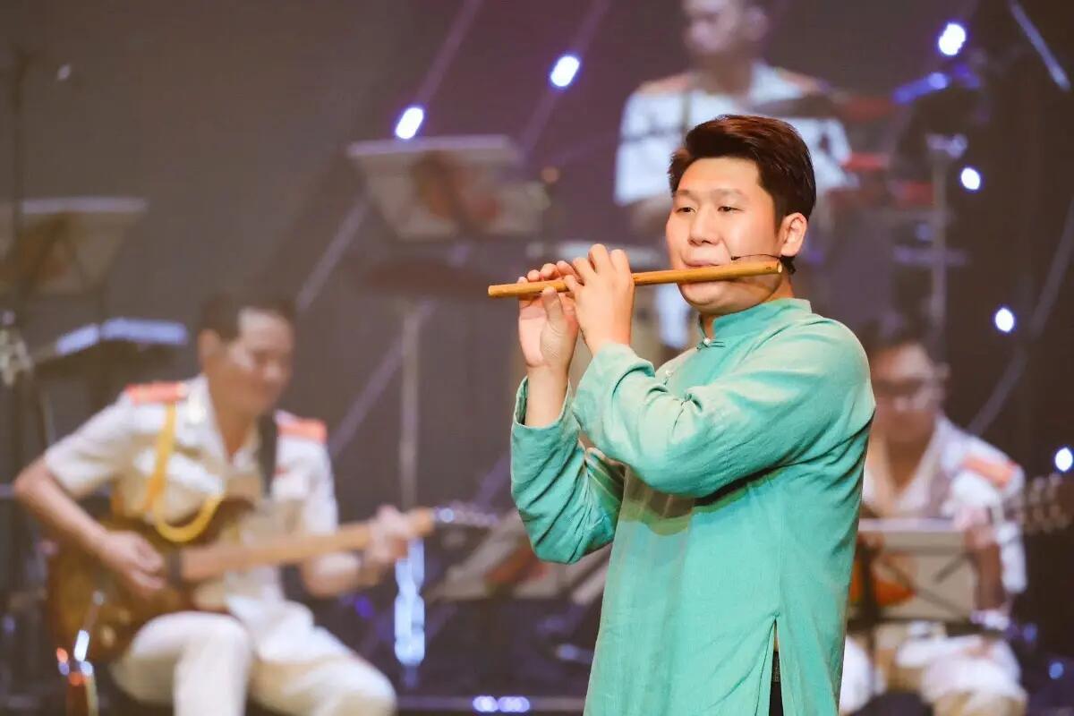 I suoni e le voci del Vietnam inaugurano la stagione estiva del Teatro Massimo di Palermo - 