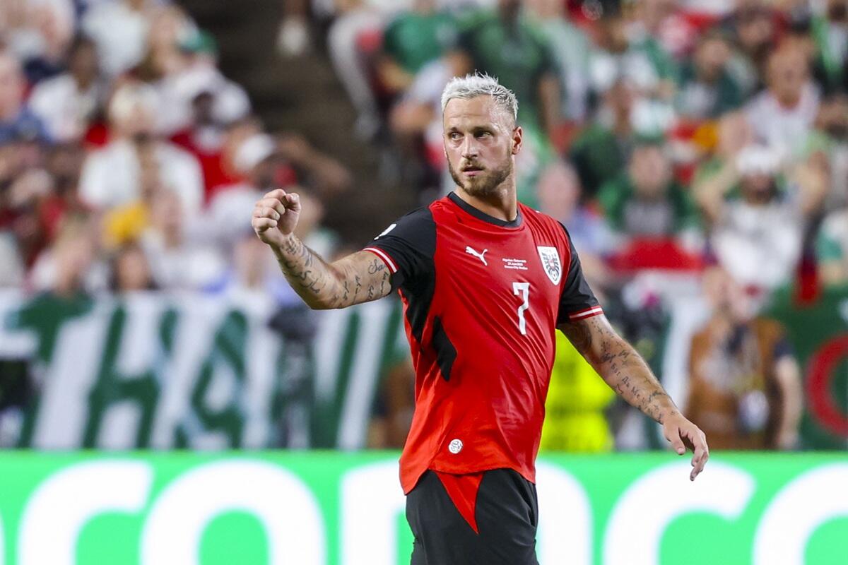 Brividi nel finale tra Algeria e Austria, 3-3 a Kansas City - 