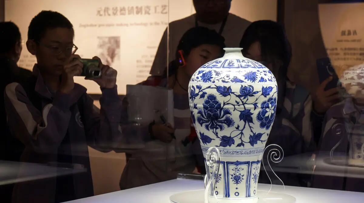 Porcellana cinese e arte occidentale, una lunga storia di scambi e dialogo - 