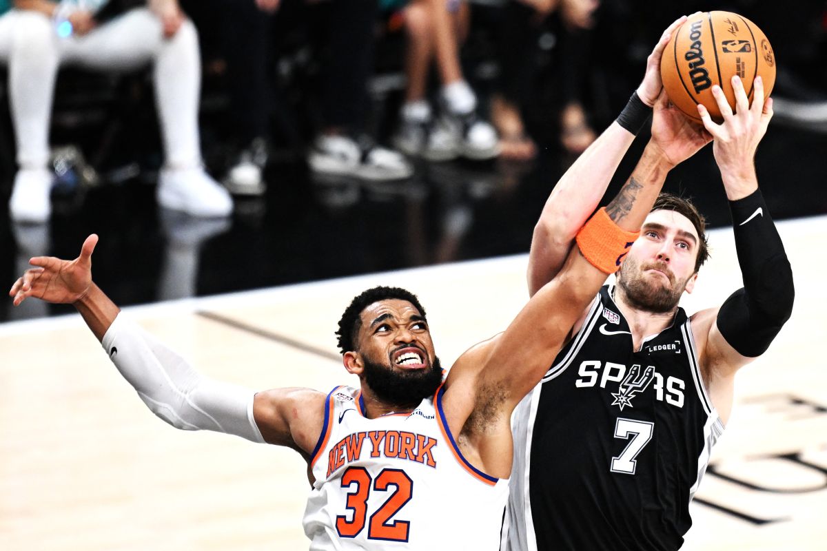 Wemby sbaglia, i Knicks fanno 13 di fila e vanno sul 2-0 alle Finals Nba - 