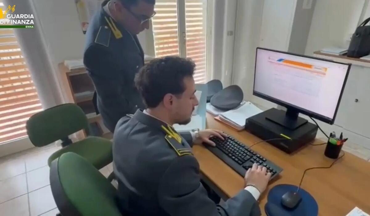 Carburante in regime agevolato, la Guardia di Finanza di Enna scopre una truffa da 85mila euro - 