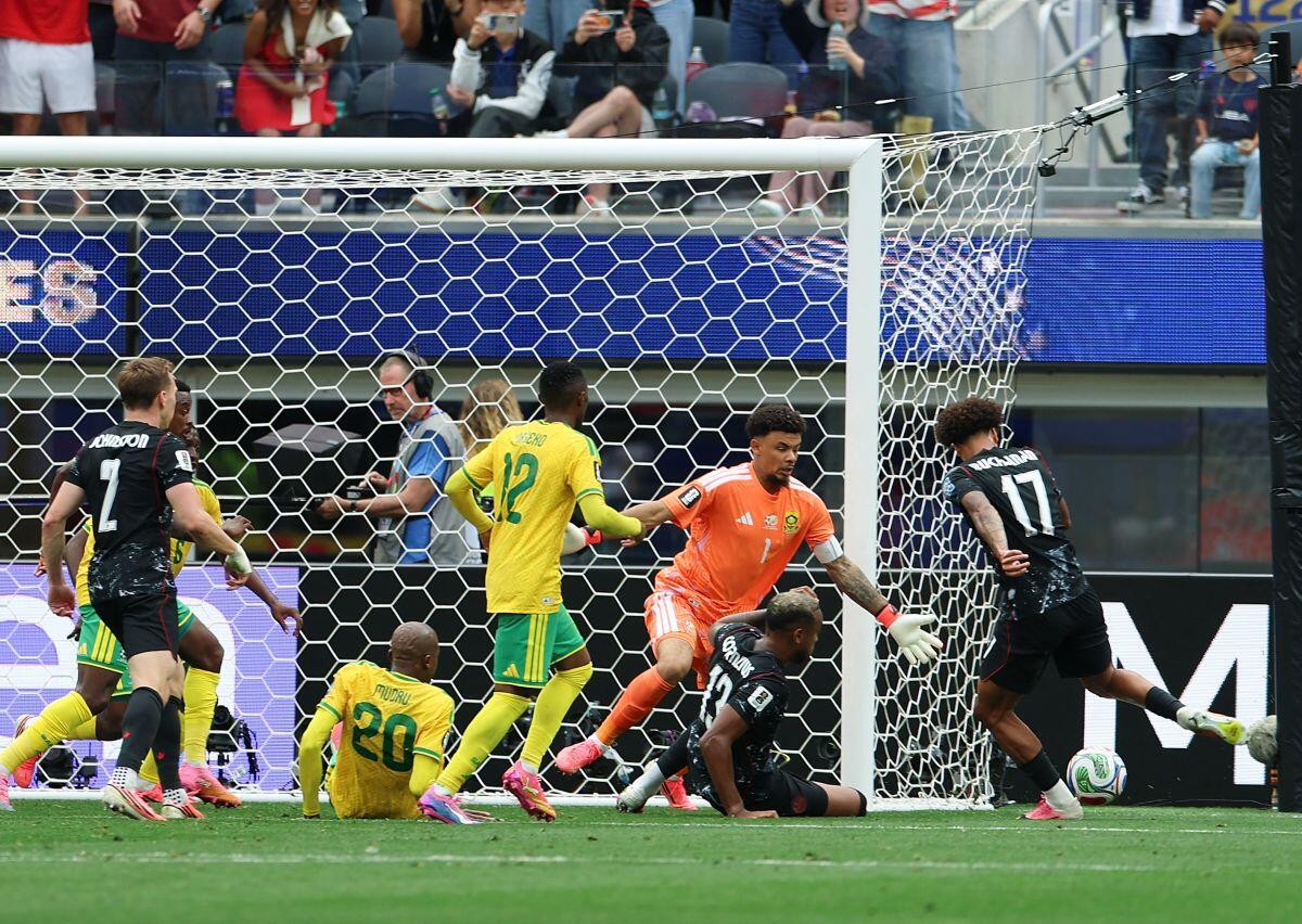Eustaquio-gol al 92°, il Canada batte il Sudafrica e vola agli ottavi - 