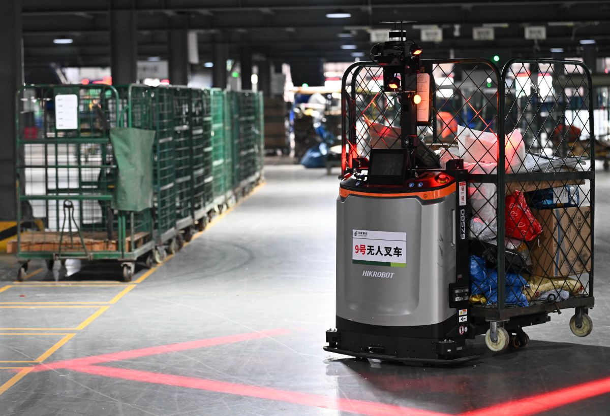 Cina, il settore logistico torna a crescere a maggio - 
