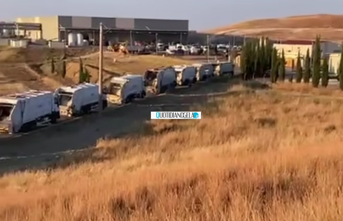 Timpazzo, c'è chi solleva dubbi "quantitativi improvvisamente ridotti": Vallone, "non è vero" - I mezzi in fila davanti all'ingresso di Timpazzo
