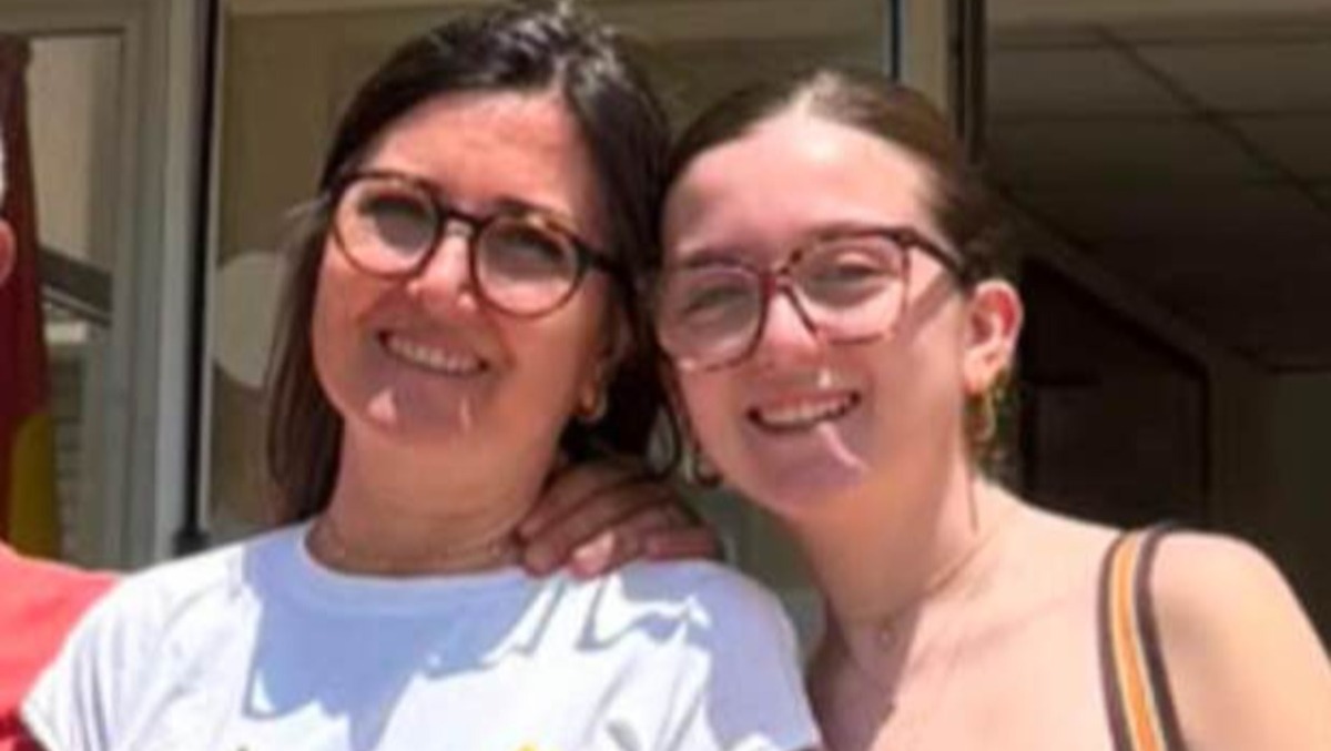 Gela, mamma e figlia diplomate lo stesso giorno: entrambe conquistano il massimo dei voti - 
