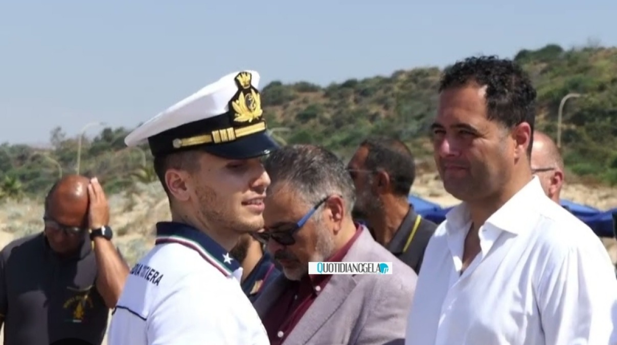 Disperso in mare, le ricerche non si fermano: sindaco, "vicini alla famiglia" - 