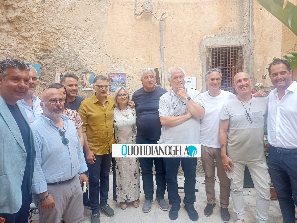 Dal "modello Gela" al campo largo, civici supportano l'appello di Di Stefano: "Sia unità vera" - I riferimenti dei gruppi progressisti ieri in città