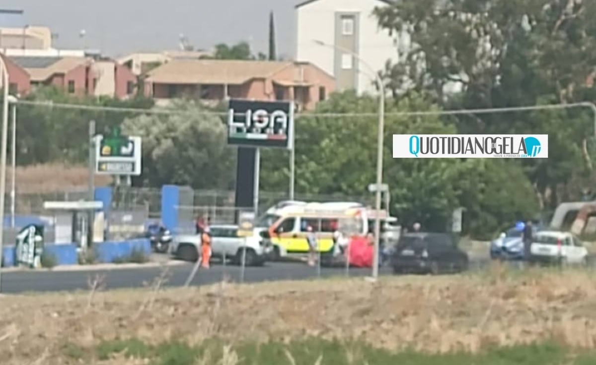 Schianto sulla Gela-Manfria, ci sono feriti: sul posto i mezzi di soccorso  - 