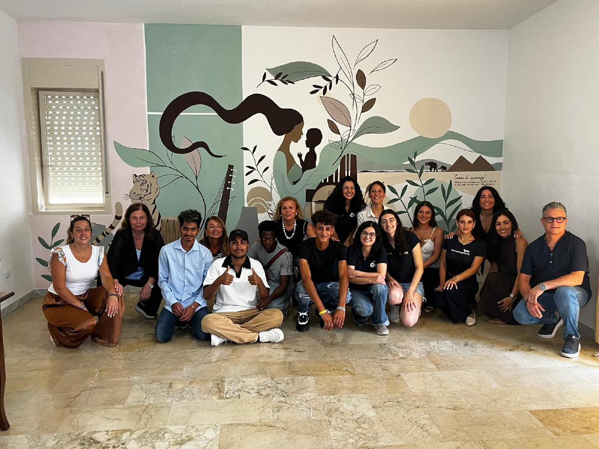 Le radici che arrivano da lontano, cultura e tradizioni nel murales del Sai Msna - 