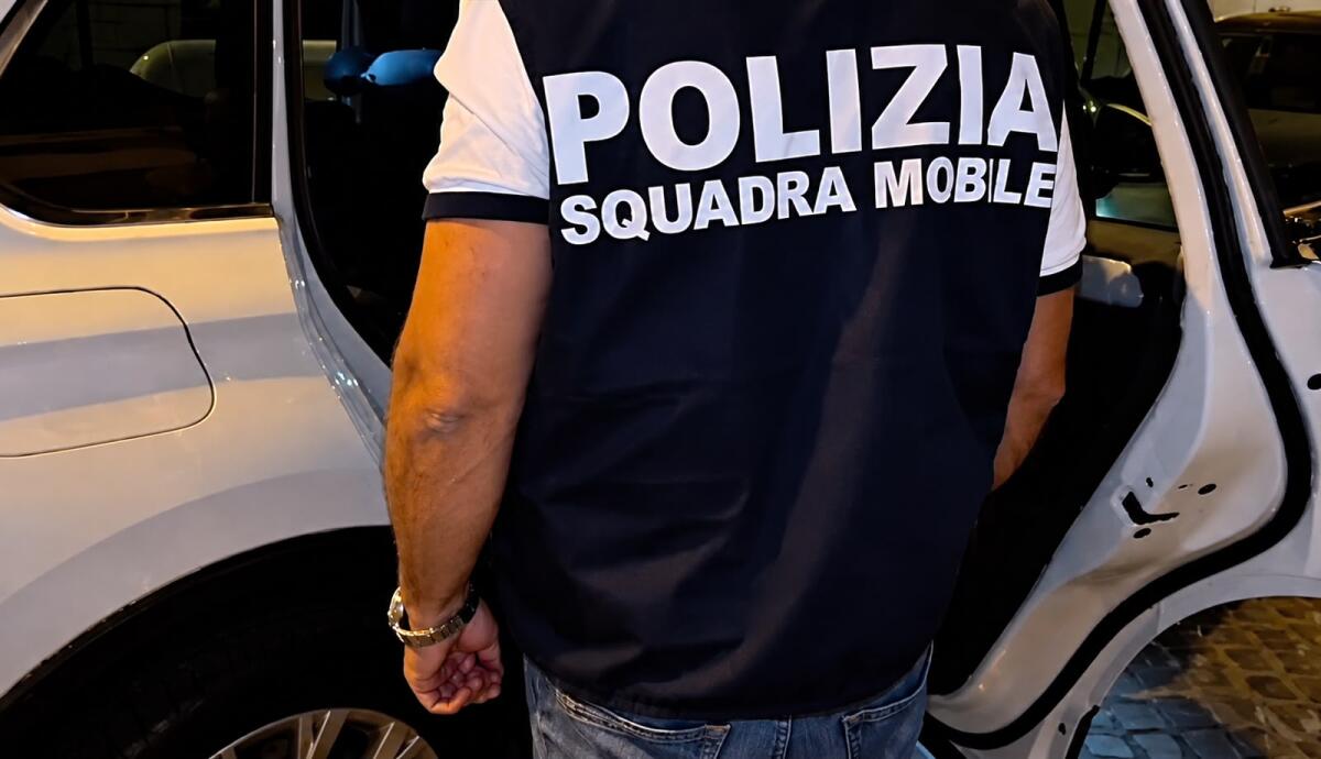 17enne ferito al gluteo da un colpo di fucile a Palermo, indaga la Squadra mobile - 