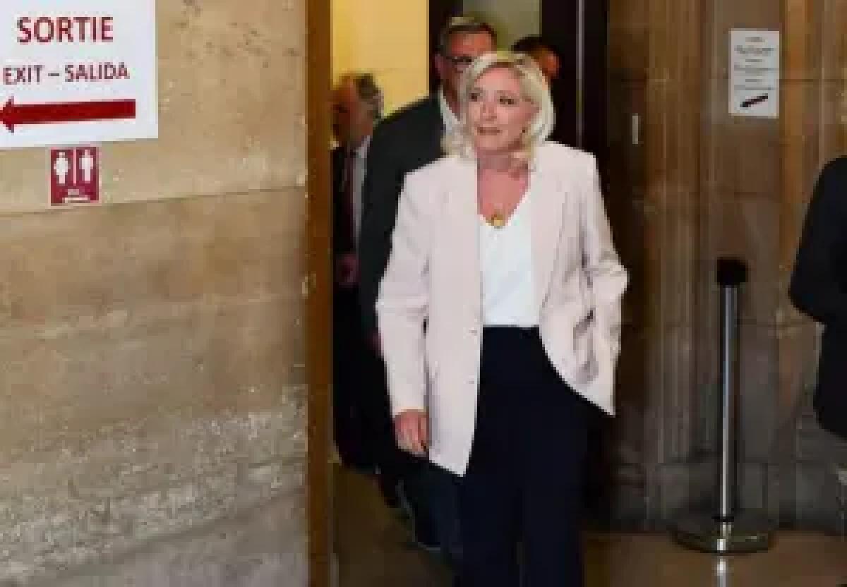 Marine Le Pen condannata a 3 anni ma potrebbe candidarsi - 