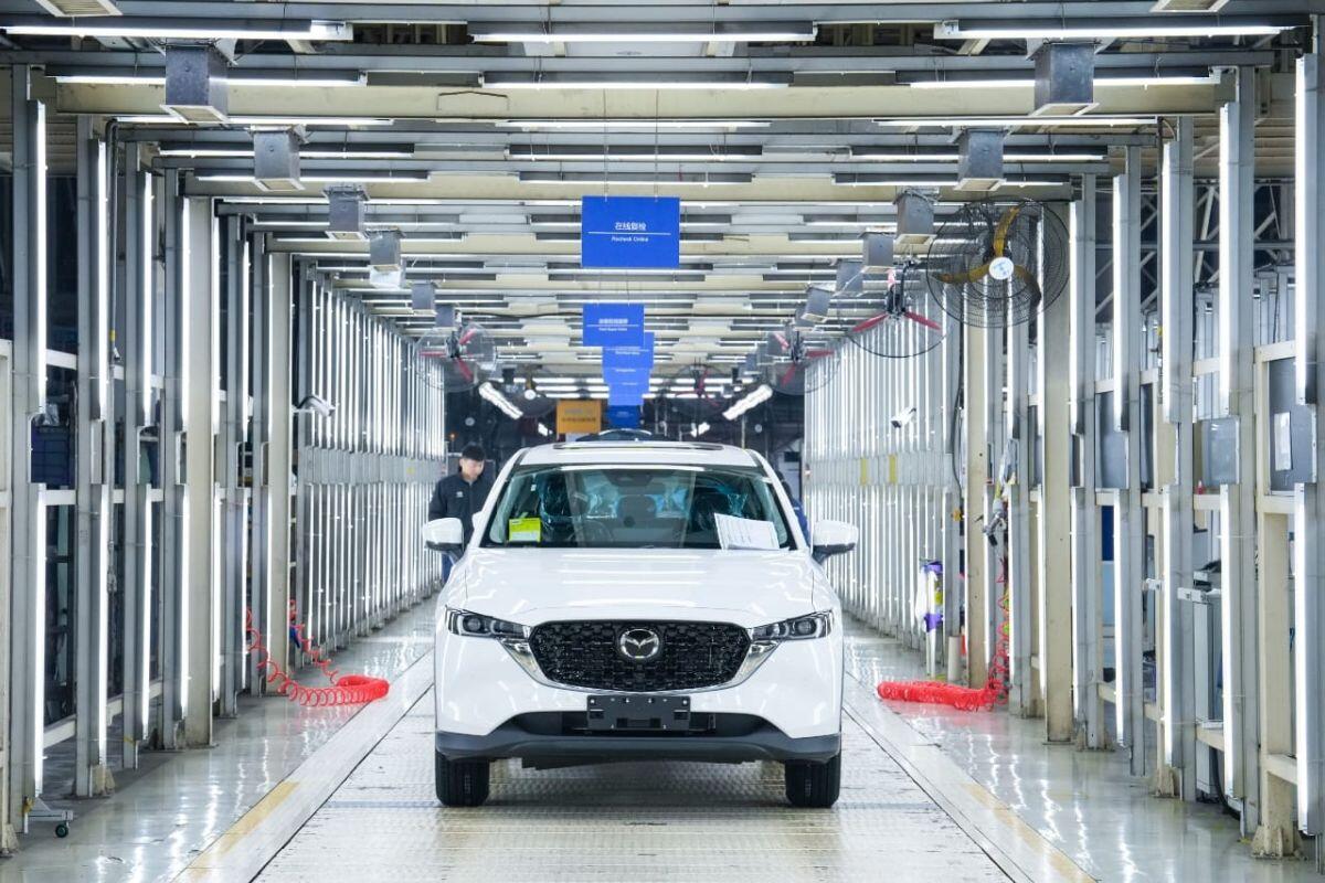 Cina, le attrezzature guidano la crescita dell’export nel primo semestre - 