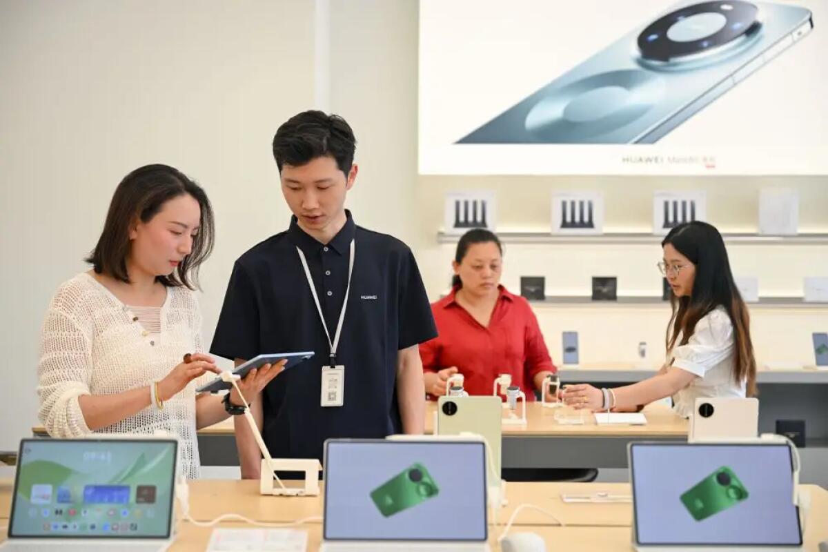 Cina, in crescita utili dell’industria elettronica, +96,9% nel primo semestre - 