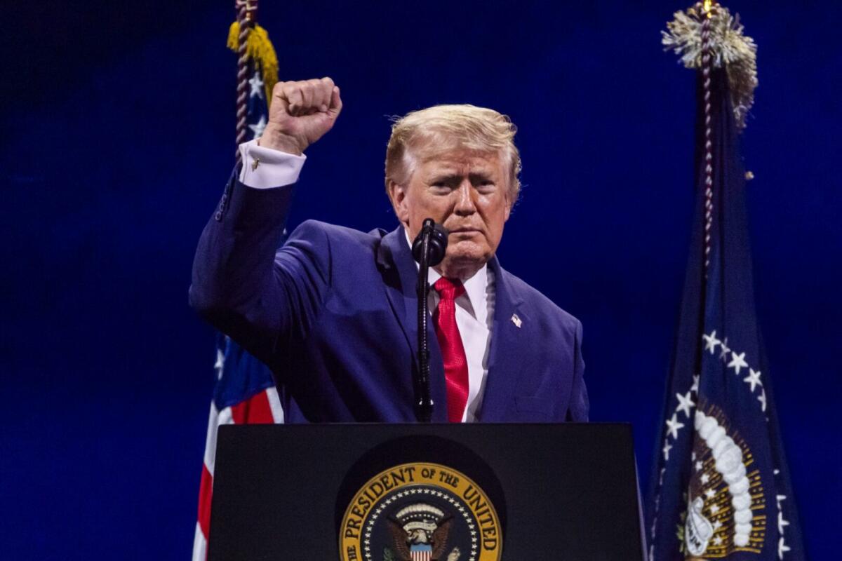 Trump “Gli Usa più ricchi e forti che mai, il comunismo cancro da estirpare” - 