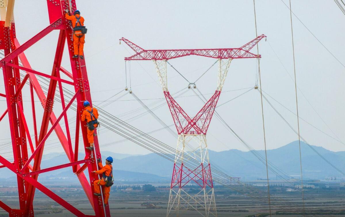 Cina, consumo di elettricità +5,3% nel primo semestre 2026. Trainano hi-tech e IA - 