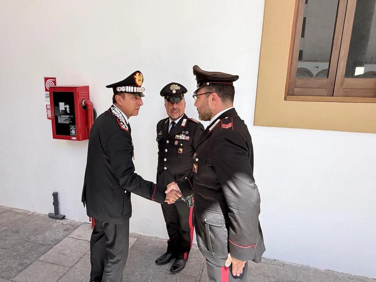 Il Comandante dei Carabinieri Luongo a Palermo, elogio per i 22 fermi - 
