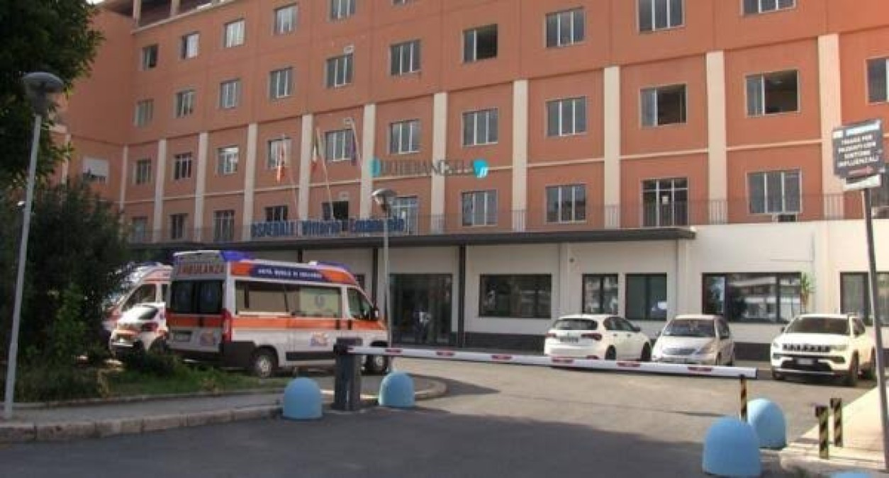 Paziente deceduto al "Vittorio Emanuele", aperta indagine: disposti accertamenti tecnici