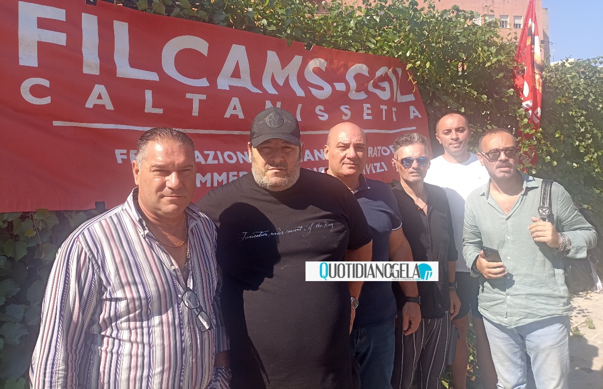Vigilanza ospedale, guardie giurate in sit-in: "Senza stipendi e senza sicurezza" - 