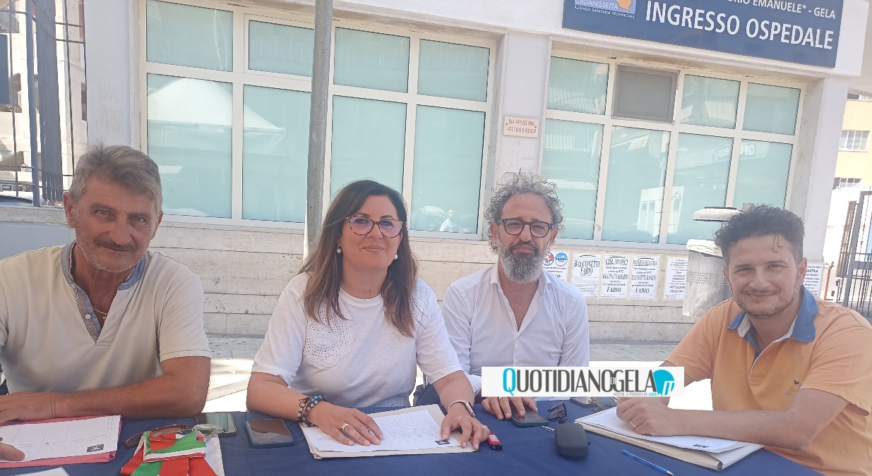 Protesta sanità, M5s: "Mobilitazione per diritto alla salute, politica fuori dai management" - I pentastellati Rapicavoli, Giudice, Castellana e Giorrannello 