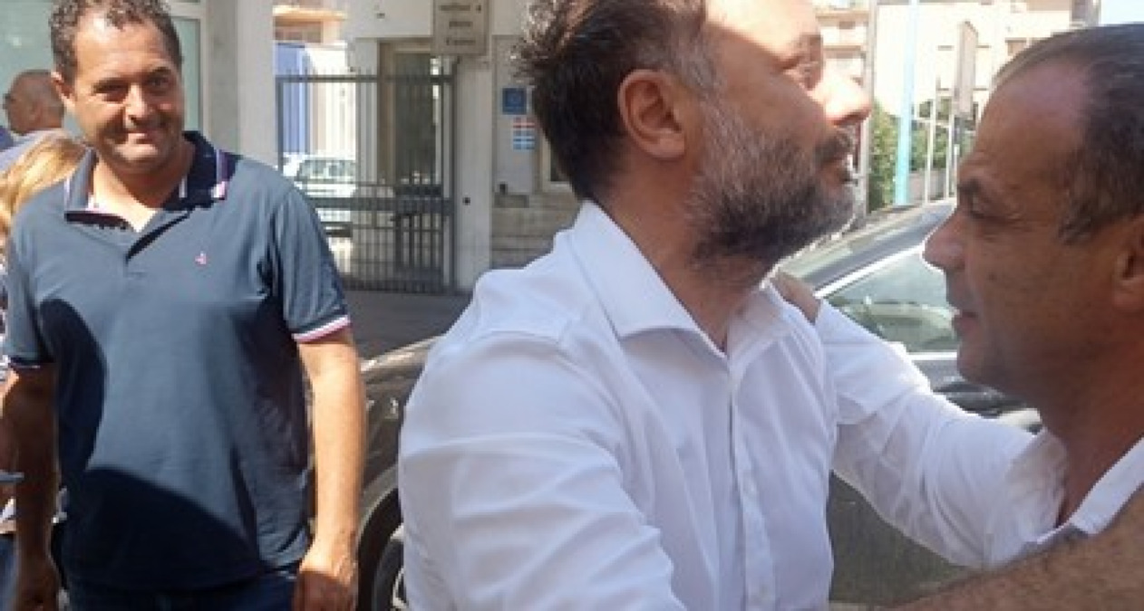 Da Di Paola a De Luca e l'Mpa, Di Stefano li studia: "Verifica si farà, questioni regionali non incidono" - Il sindaco Di Stefano e i parlamentari Ars Di Paola e De Luca