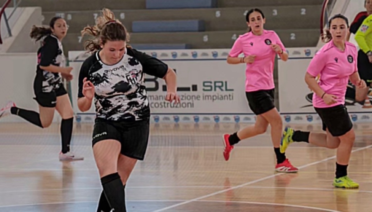 Il Gela si tinge di rosa: nasce la prima squadra di calcio femminile  - 
