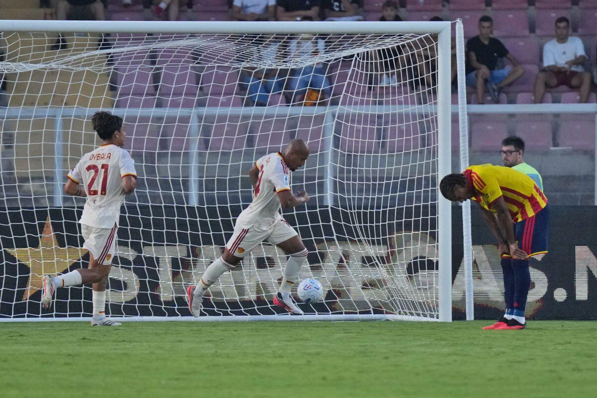 Malen show anche a Lecce, altro poker per la Roma - 