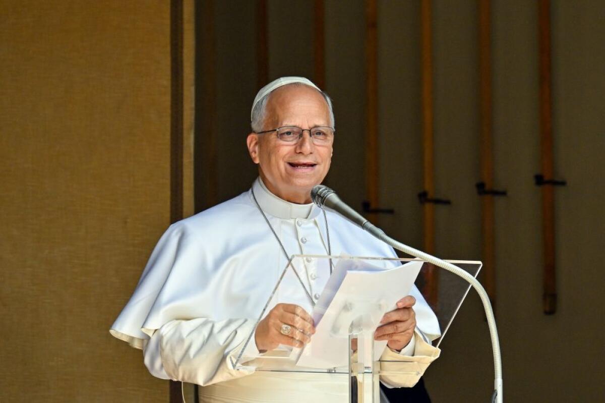 Papa “Dignità dei minori migranti calpestata, tutelarne diritti fondamentali” - 