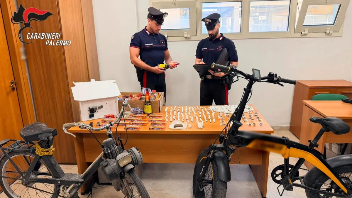 Blitz dei Carabinieri tra Tommaso Natale e Zen a Palermo, sequestrate armi e droga - 