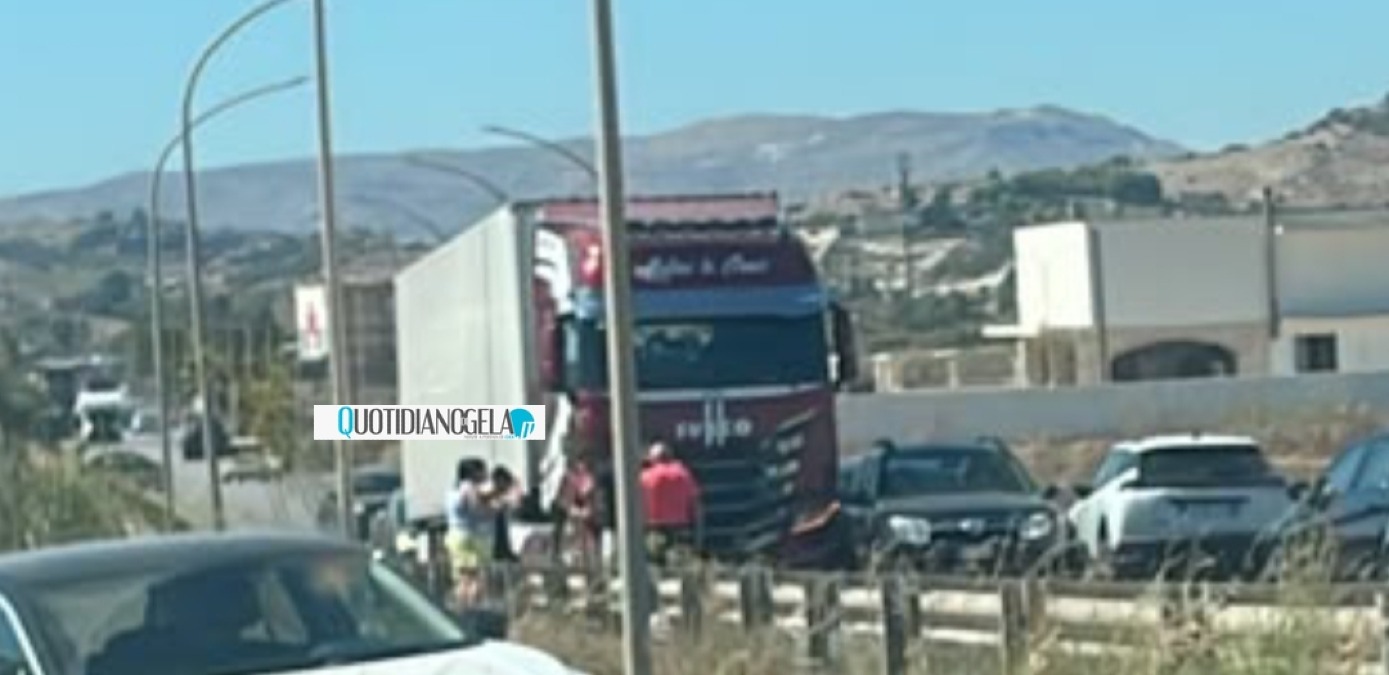 Incidente stradale sulla Gela-Manfria, soccorsi sul posto  - 