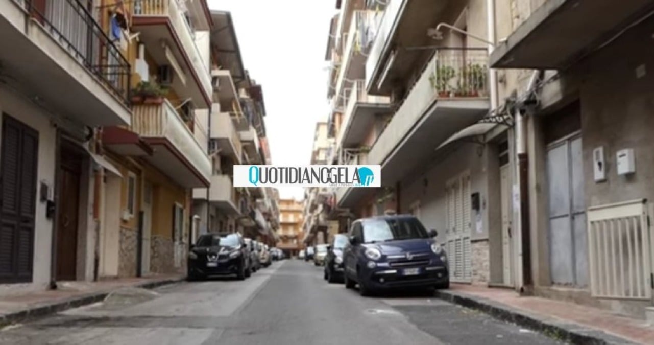 Condannati per l'aggressione alle forze dell'ordine in via Lipari, domiciliari ai fratelli Campanaro - 