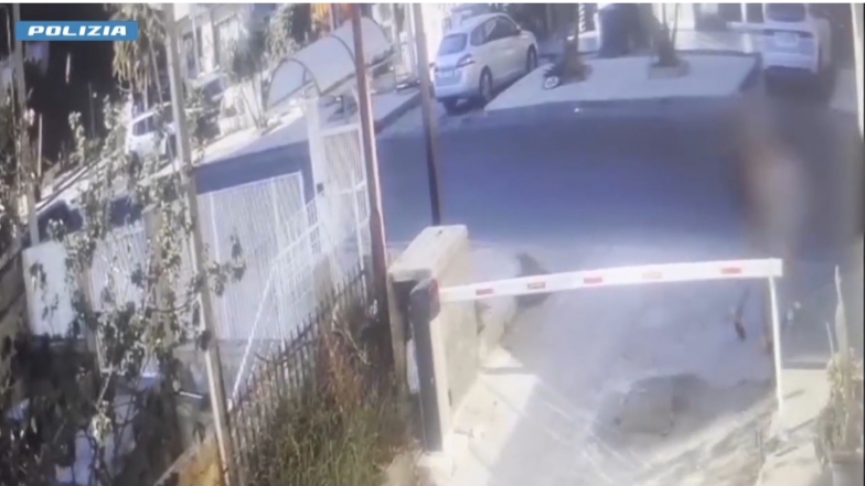 Con un coltello ha aggredito un'anziana in via Cicerone, arrestato 42enne con problemi psichici - 