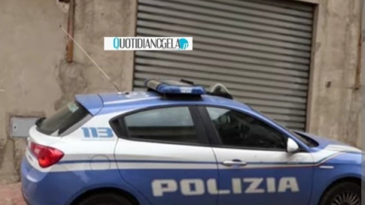 Allarme per un possibile rischio bomba in un immobile, attivati anche gli artificieri  - 