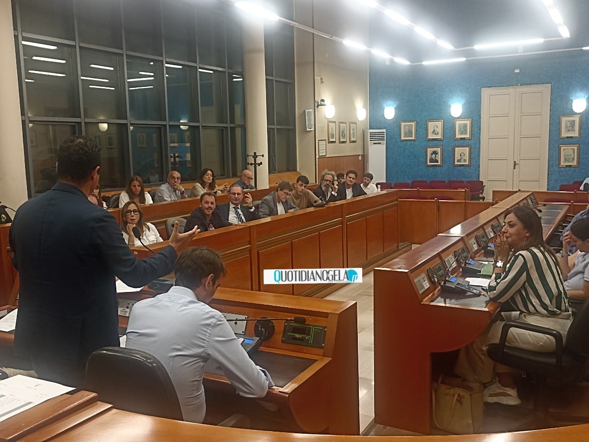 No al tmb di Serradifalco, ok mozione: "Ma il sindaco Burgio deve rivolgersi al governo che sostiene" - 